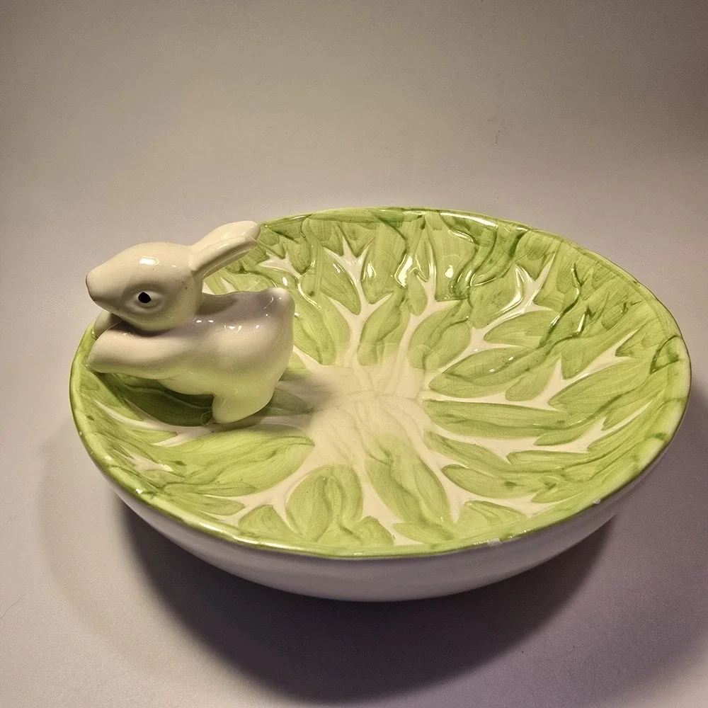 WCL White Bunny Green Lettuce 8 1/2